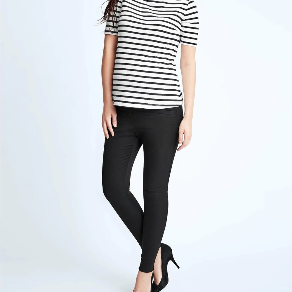 GAP Regular Full Panel Black Slacks